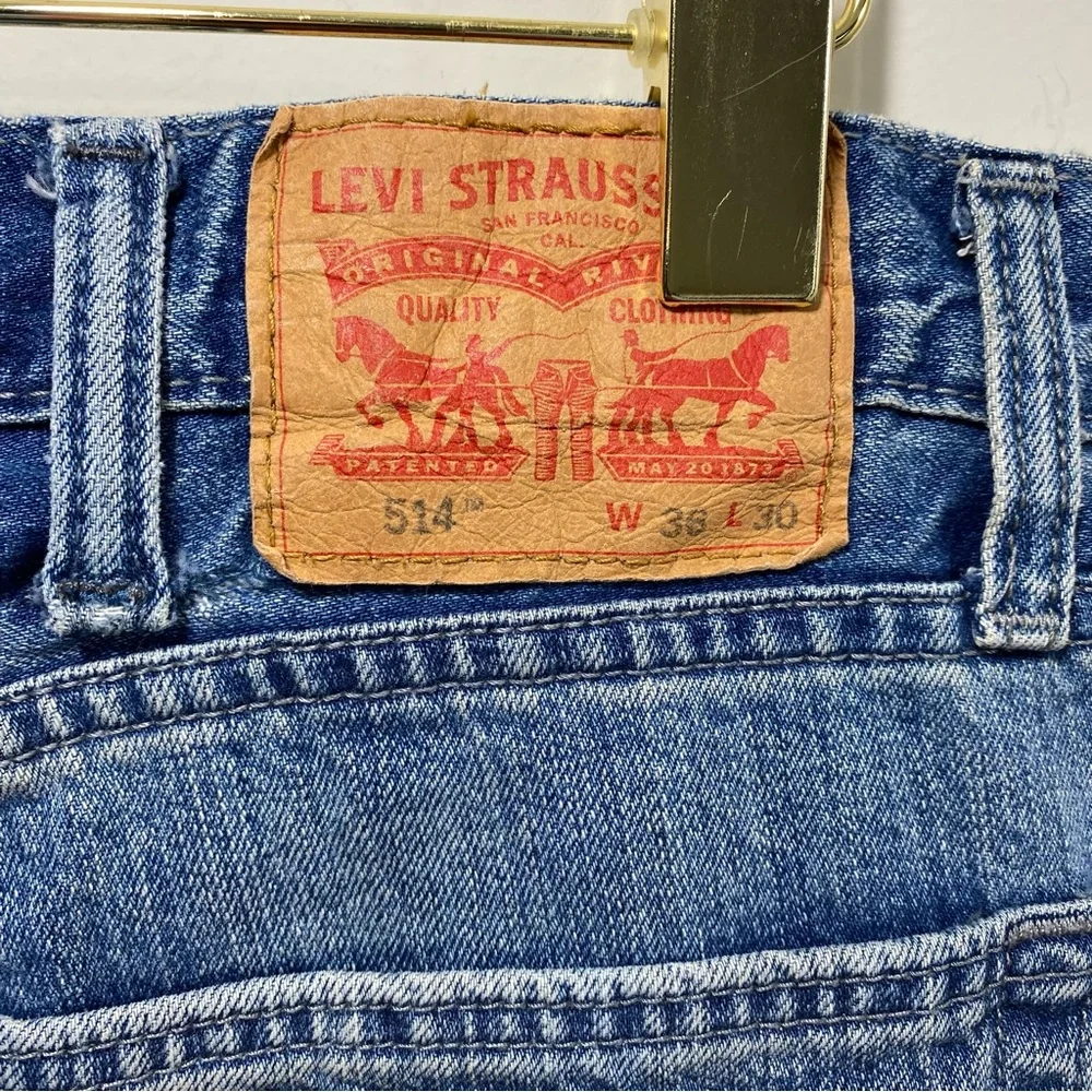 Levis‎ 505 Jeans Mens Blue 38x34 Straight Leg Regular Fit Classic Medium Wash
